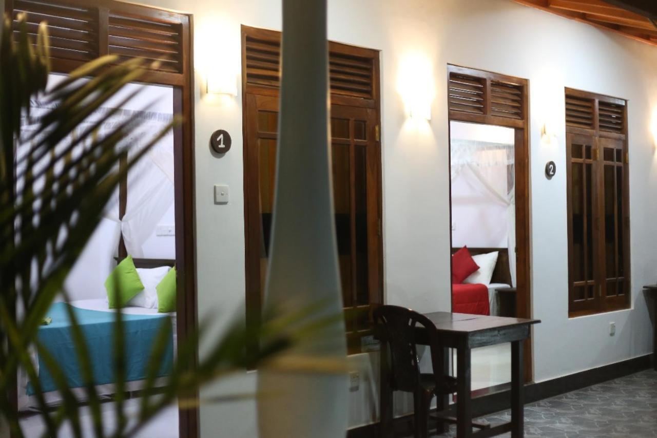 Bakery Family Guest House Mirissa Exterior foto