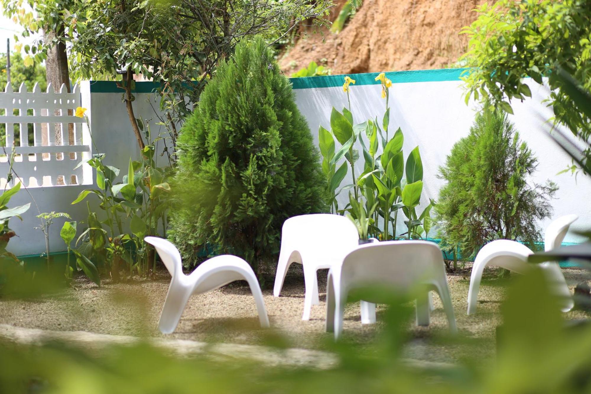 Bakery Family Guest House Mirissa Exterior foto