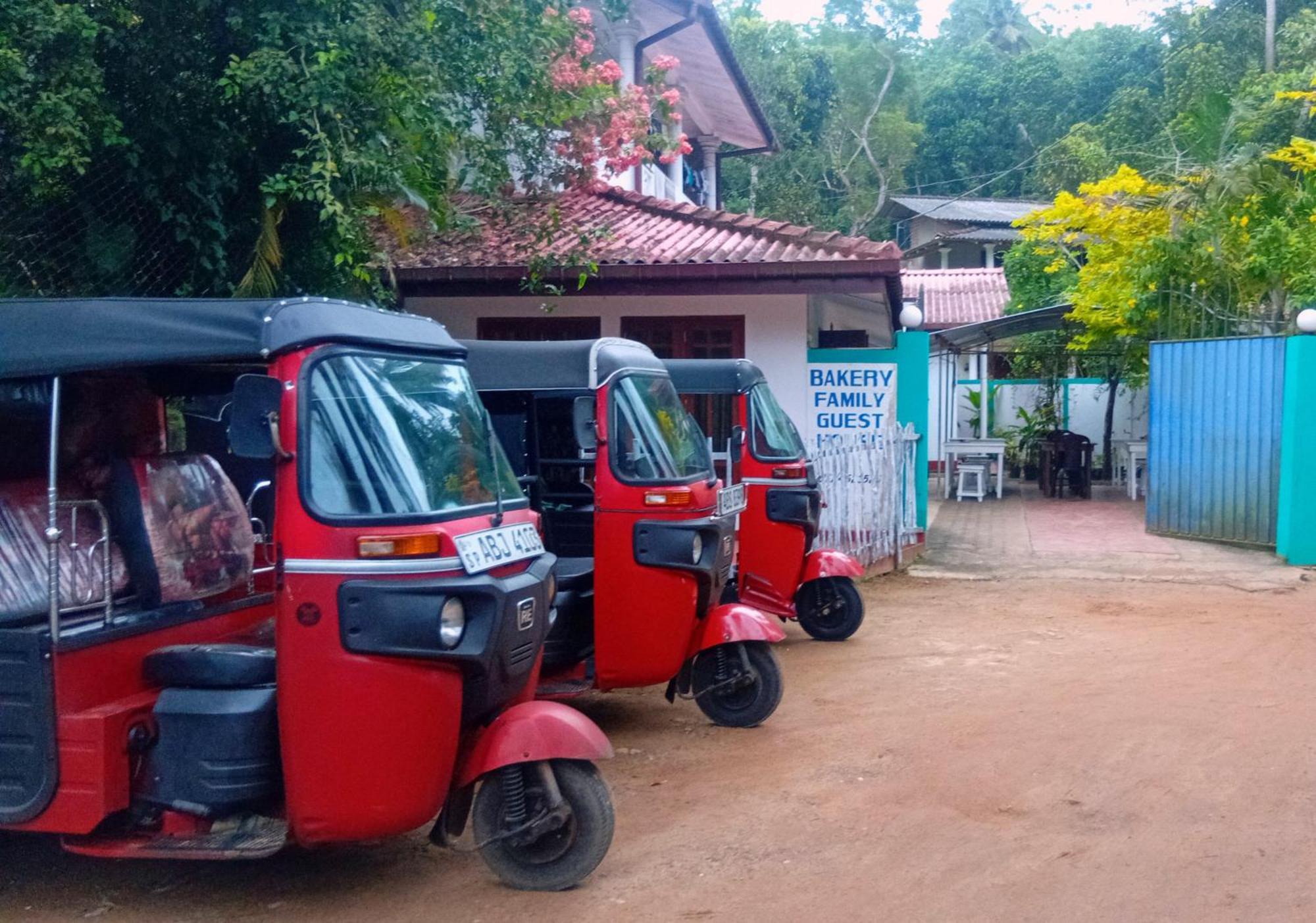 Bakery Family Guest House Mirissa Exterior foto